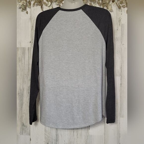 New Retro Kicks Tee - Picture 5 of 7